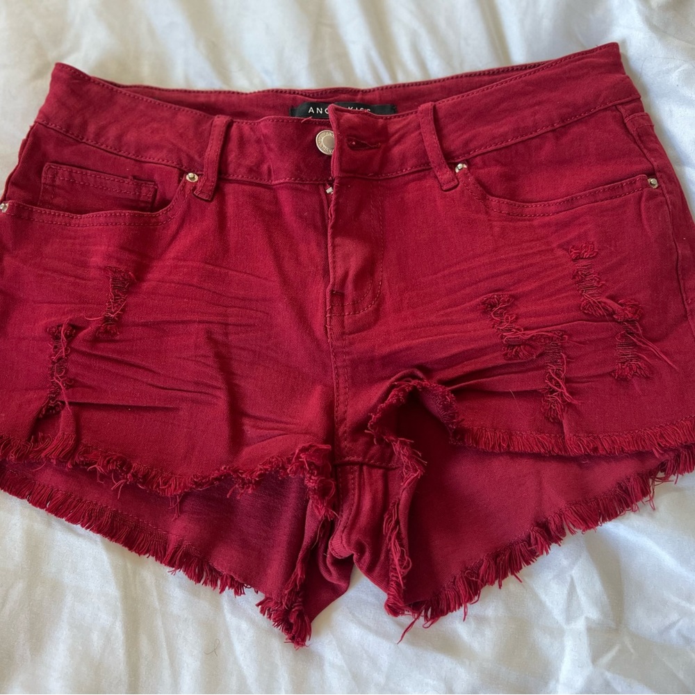 Burgundy Stretchy shorts.